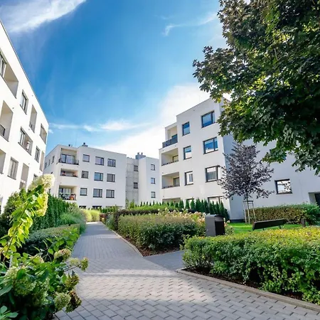 Z Garazem Podziemnym *