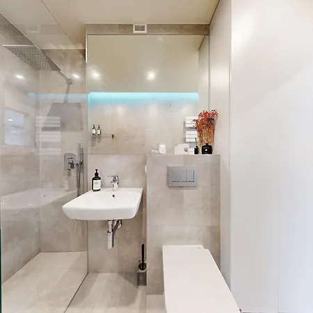 Z Garazem Podziemnym *