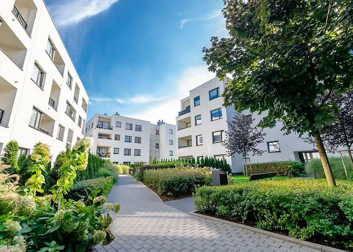 Z Garazem Podziemnym *